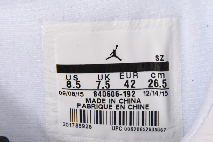 air jordan 4 og “white cement” 840606-192