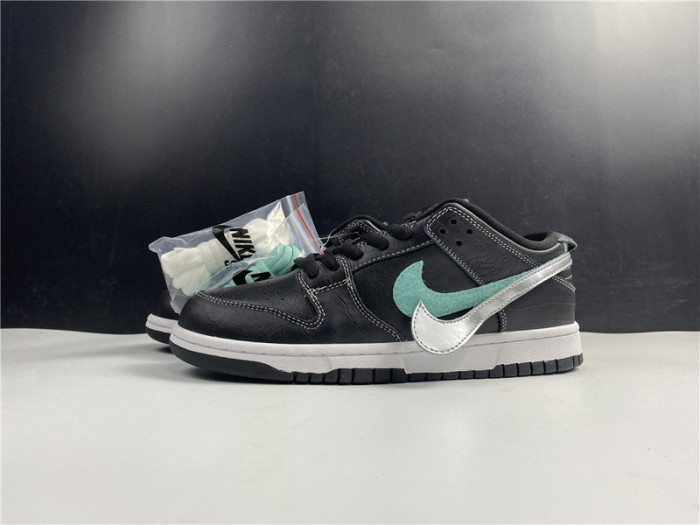 nike sb dunk low diamond S*pply co black diamond bv1310-001