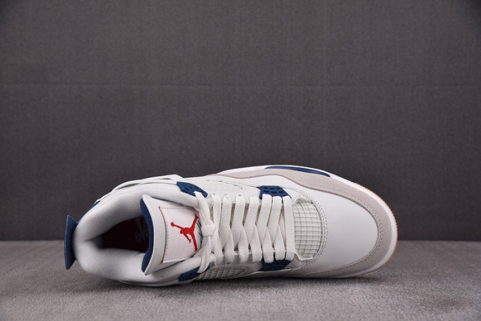 Jordan 4 Retro SB Navy DR5415-100