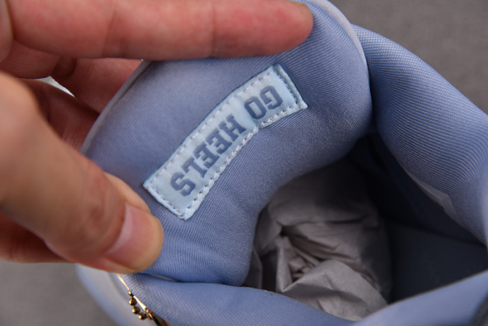 Jordan 4 UNC Tar Heels PE Player Exclusive HV9204-407