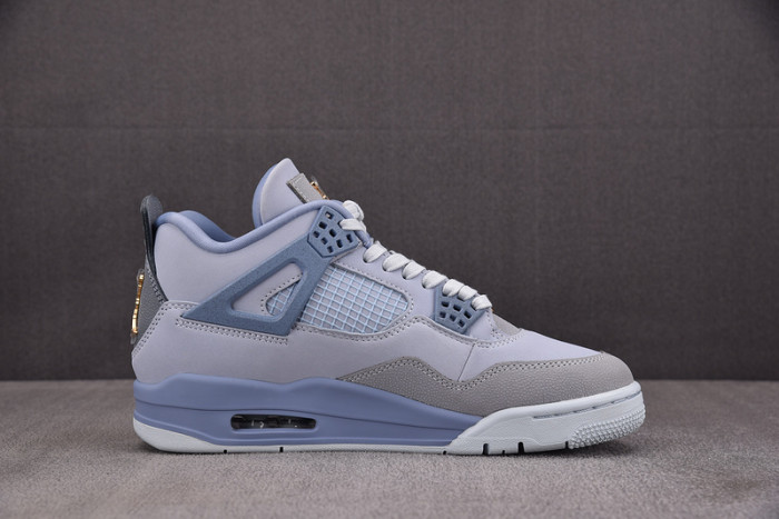 Jordan 4 UNC Tar Heels PE Player Exclusive HV9204-407
