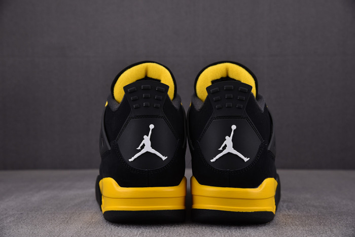 jordan 4 retro thunder (2023)