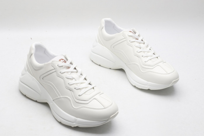 G*u*i1 sneaker