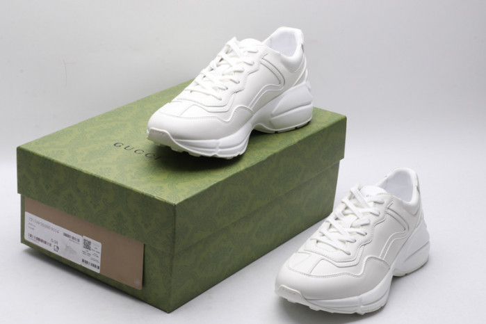 G*u*i1 sneaker