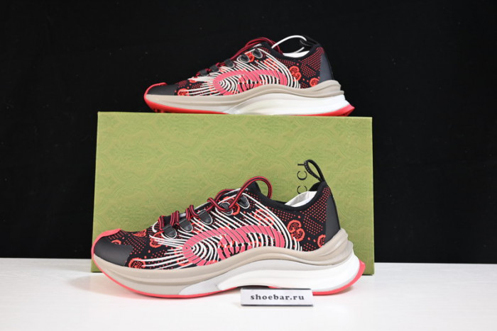 G*u*i1 sneaker