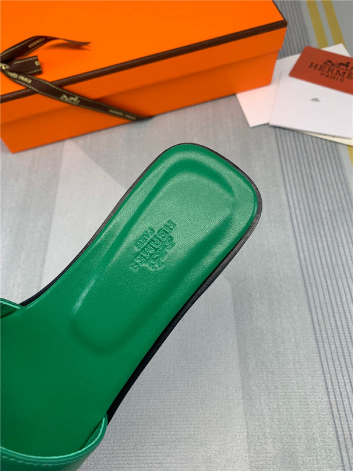 h*rmes sandals 800028
