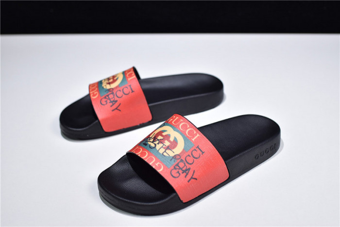 G*u*i1 sandals