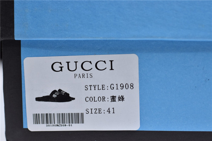 G*u*i1 sandals