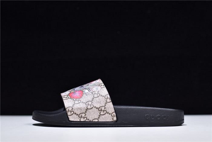G*u*i1 sandals