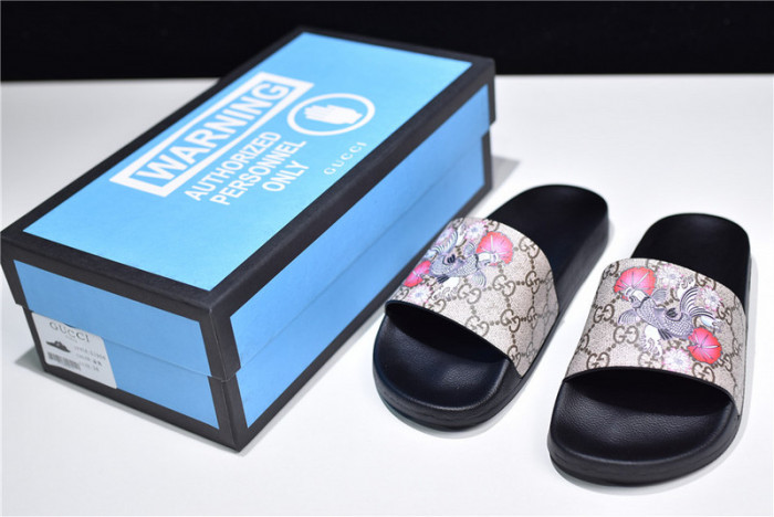 G*u*i1 sandals