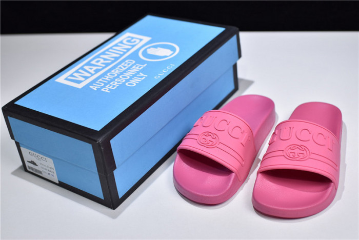 G*u*i1 sandals