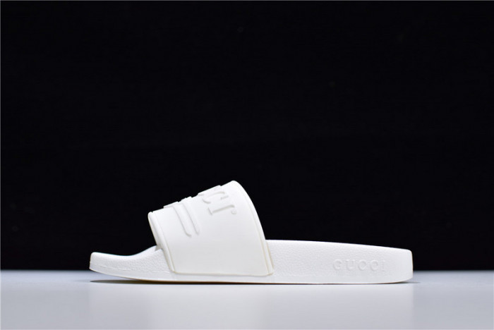 G*u*i1 sandals
