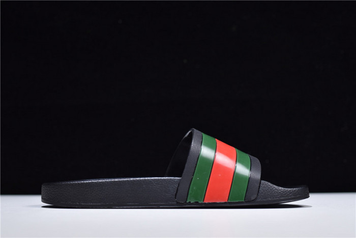 G*u*i1 sandals