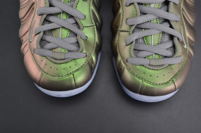 nike air foamposite one “shine” dark stucco/ black aa3963-001