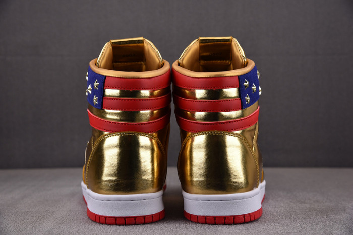 Trump NEVER SURRENDER HIGH-TOP SNEAKER