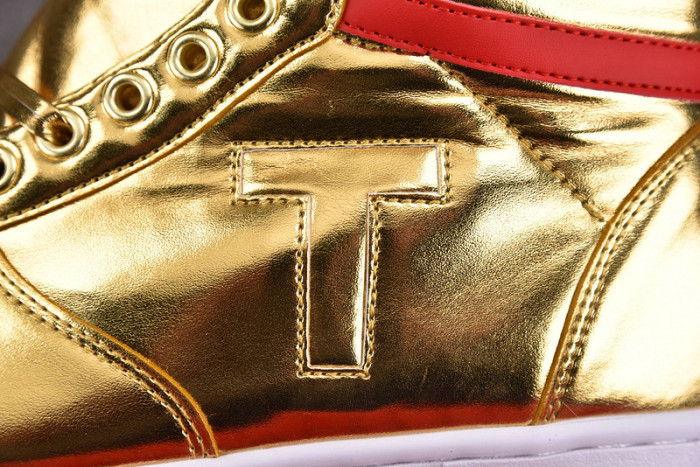 Trump NEVER SURRENDER HIGH-TOP SNEAKER